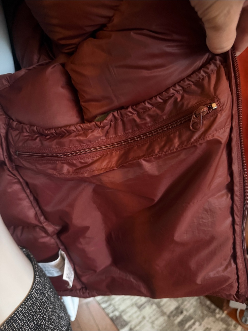 MEC size small down filled Insulated Puffer Jacket in Rust. Like new - Picture 6 of 8
